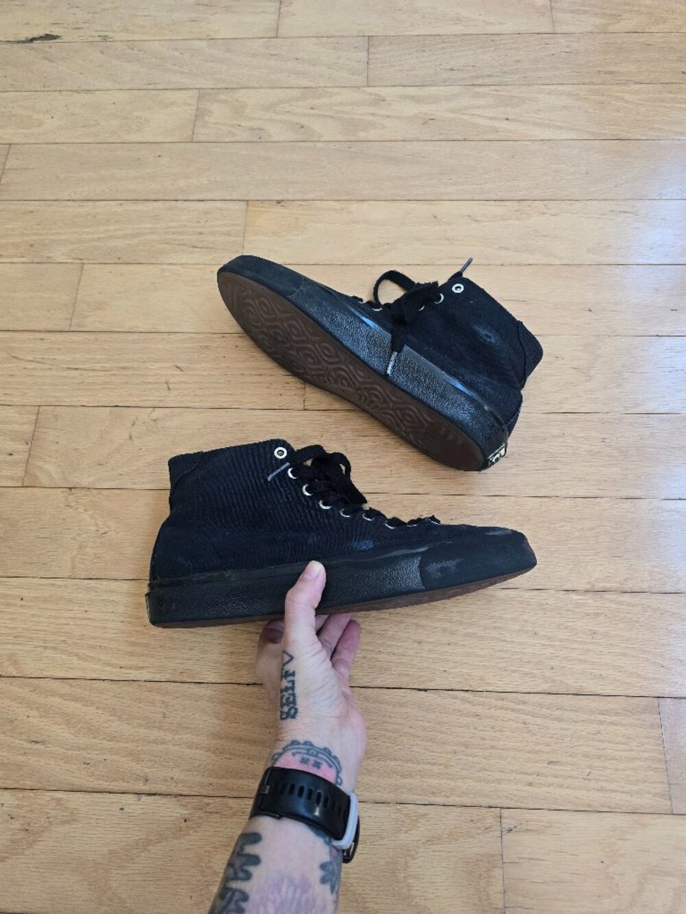 Last Resort | AB VM001-Hi Black Canvas Grunge High Top Skater Sneakers | Mens 9